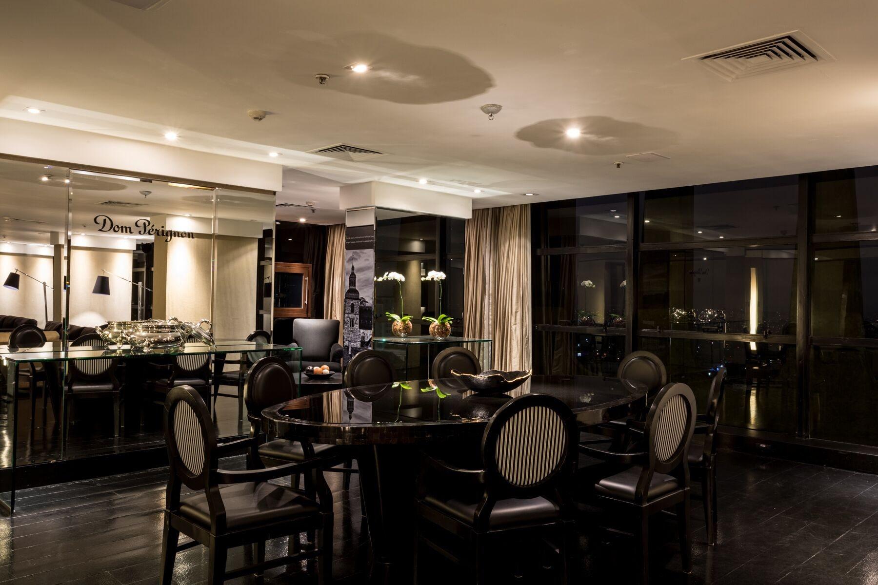 Tivoli Mofarrej Hotel